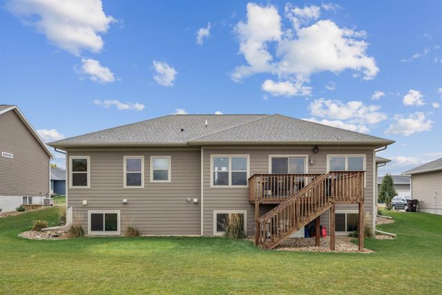 1919 Richard Road, Cedar Falls, IA 50613