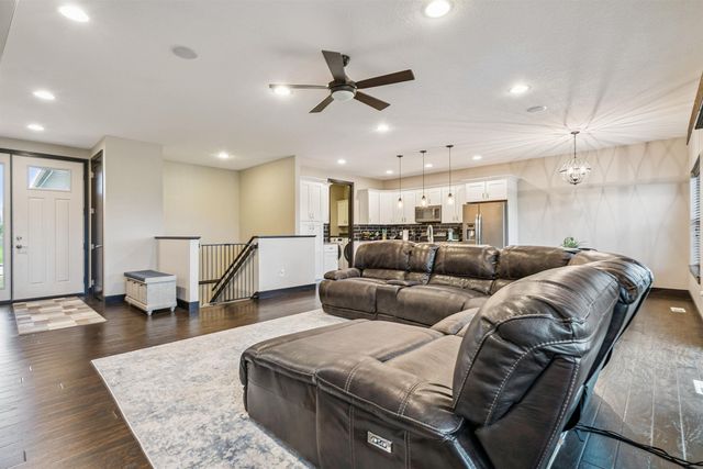 1919 Richard Road, Cedar Falls, IA 50613