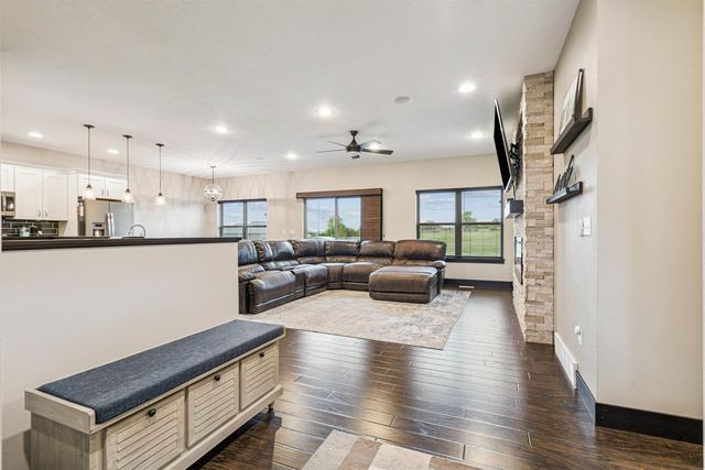 1919 Richard Road, Cedar Falls, IA 50613