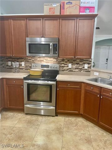 2020 NE 34th LN, Cape Coral, FL 33909