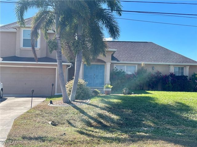 2020 NE 34th LN, Cape Coral, FL 33909