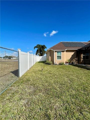 2020 NE 34th LN, Cape Coral, FL 33909
