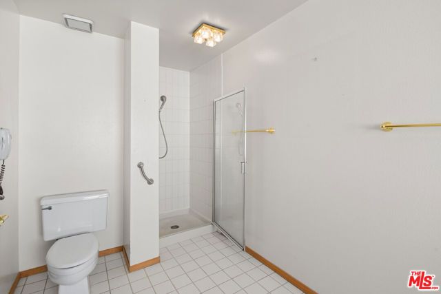 5722 Hempstead Drive, Agoura Hills, CA 91301