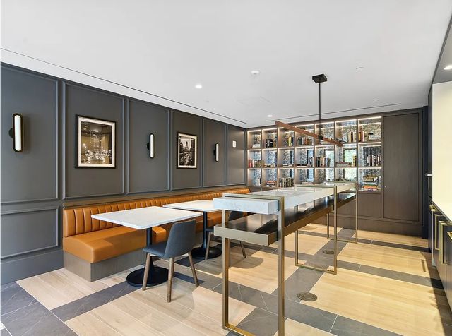 218 W 103rd St Apt 9D, New York City, NY 10025