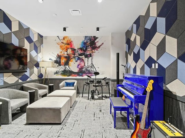 218 W 103rd St Apt 9D, New York City, NY 10025