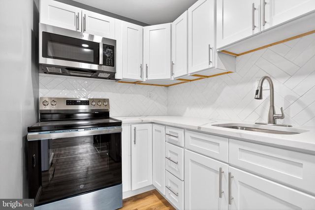 3008 W DAUPHIN ST, Philadelphia, PA 19132