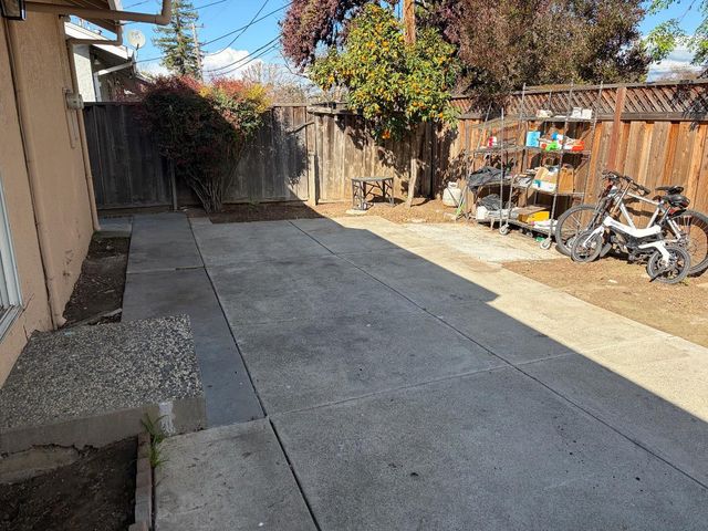 870 Leigh Avenue, San Jose, CA 95128