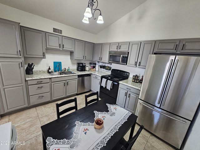 712 N SANTA BARBARA Street 1, Mesa, AZ 85201