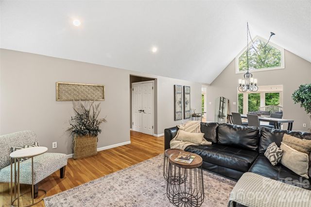 16 Canterbury Drive, Arden, NC 28704