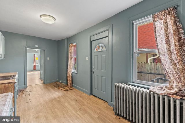 518 S QUEEN ST, York, PA 17403