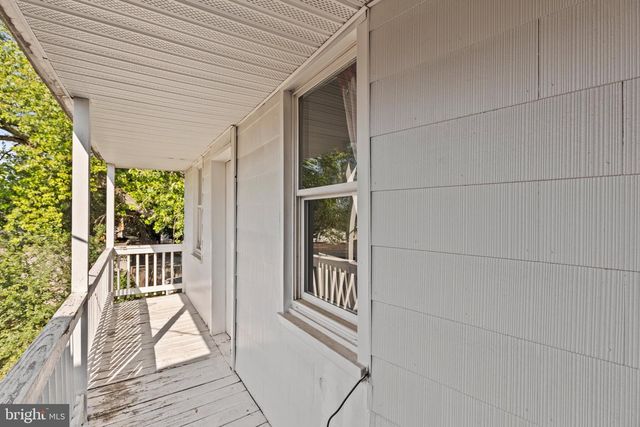 518 S QUEEN ST, York, PA 17403