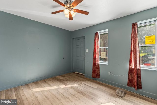 518 S QUEEN ST, York, PA 17403