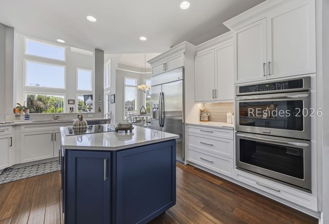 1 Sailwing Ln, Hilton Head Island, SC 29926