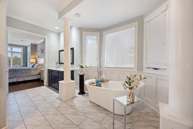 1 Sailwing Ln, Hilton Head Island, SC 29926