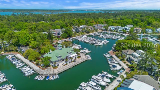 1 Sailwing Ln, Hilton Head Island, SC 29926