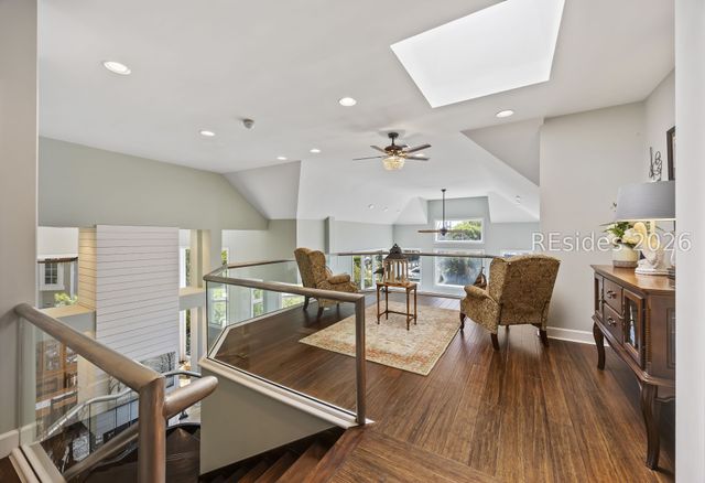 1 Sailwing Ln, Hilton Head Island, SC 29926