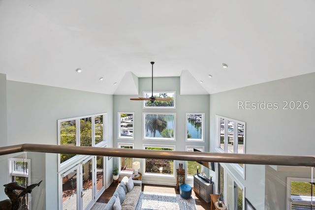 1 Sailwing Ln, Hilton Head Island, SC 29926