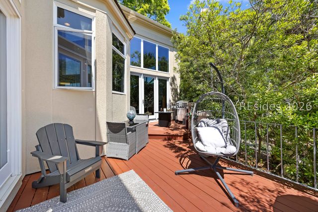 1 Sailwing Ln, Hilton Head Island, SC 29926