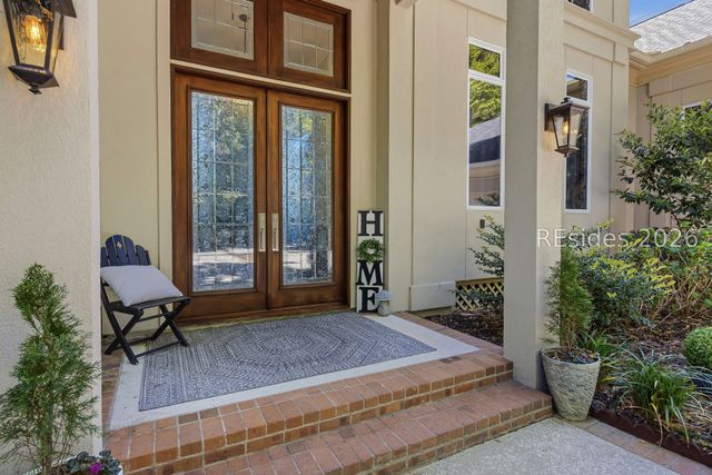 1 Sailwing Ln, Hilton Head Island, SC 29926