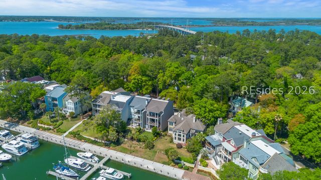 1 Sailwing Ln, Hilton Head Island, SC 29926