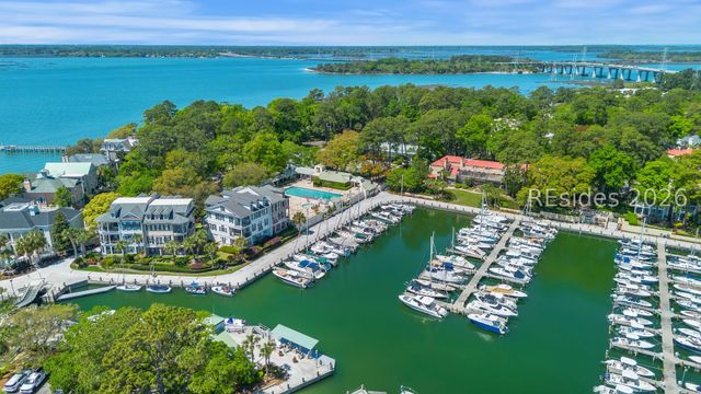 1 Sailwing Ln, Hilton Head Island, SC 29926