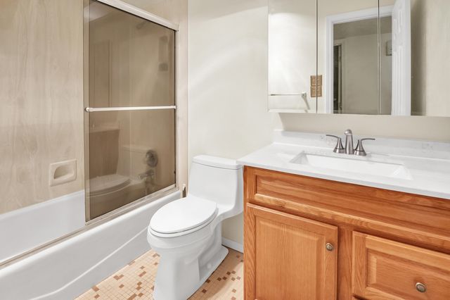 1505 Willys Knight Drive NE, Albuquerque, NM 87112