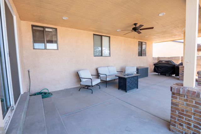 1505 Willys Knight Drive NE, Albuquerque, NM 87112