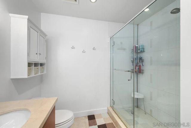 325 7Th Ave 211, San Diego, CA 92101