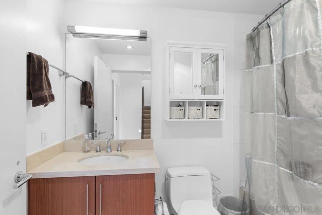 325 7Th Ave 211, San Diego, CA 92101