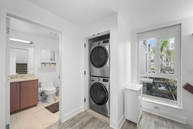 325 7Th Ave 211, San Diego, CA 92101