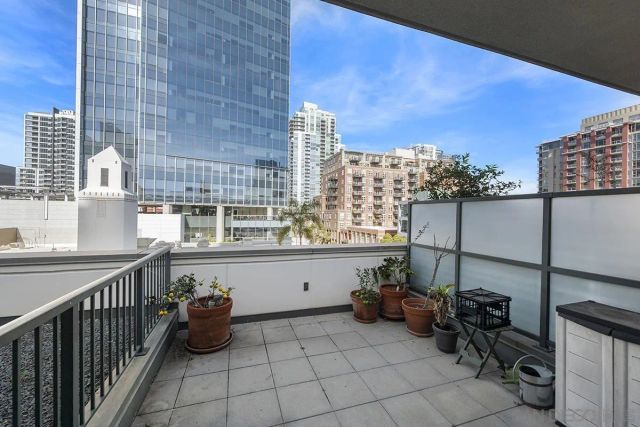 325 7Th Ave 211, San Diego, CA 92101
