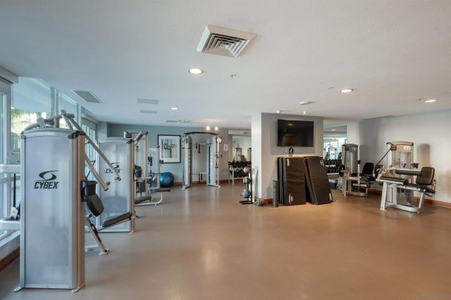 325 7Th Ave 211, San Diego, CA 92101