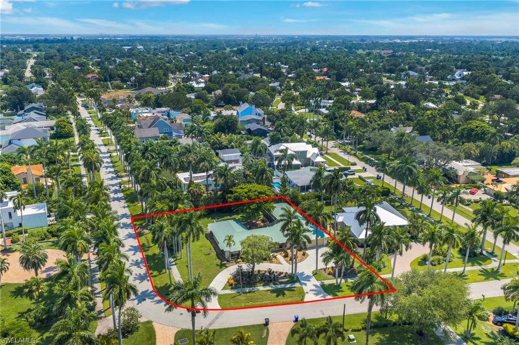 3209 W Riverside DR, FORT MYERS, FL 33901 — photo 3