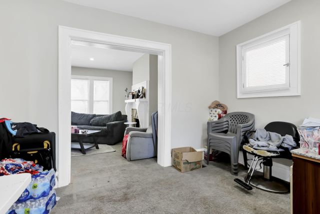 53 N Warren Avenue, Columbus, OH 43204