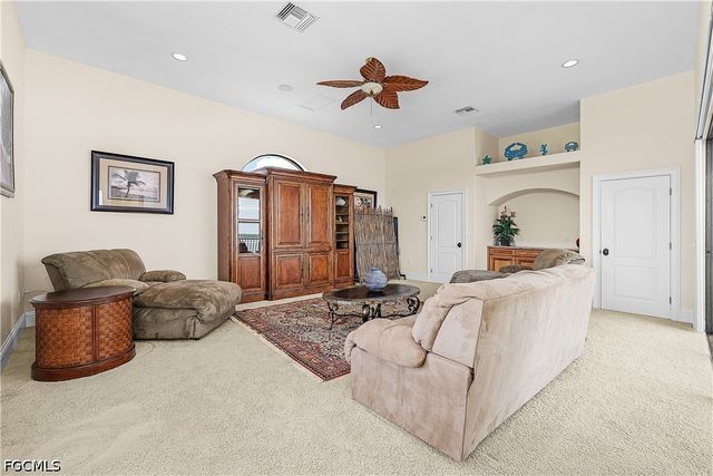 12130 Shoreview DR, Matlacha, FL 33993