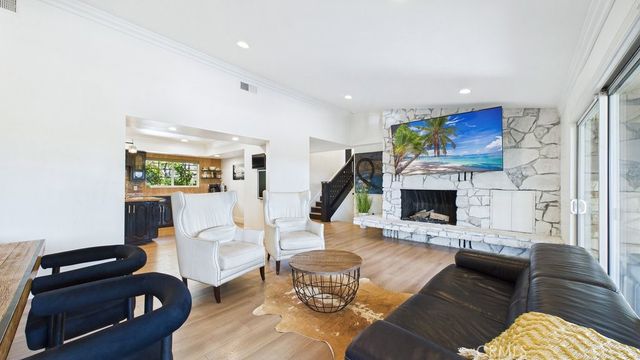 1631 Hauser Cir, Thousand Oaks, CA 91362