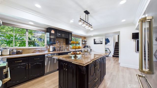 1631 Hauser Cir, Thousand Oaks, CA 91362