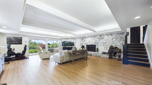 1631 Hauser Cir, Thousand Oaks, CA 91362