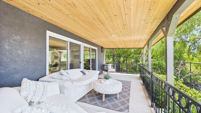 1631 Hauser Cir, Thousand Oaks, CA 91362