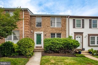 7998 TYSON OAKS CIR, Vienna, VA 22182