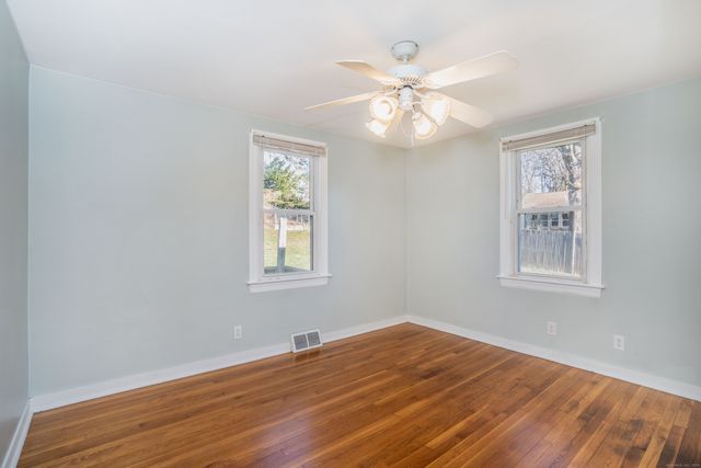 64 Kenlock Street, Newington, CT 06111