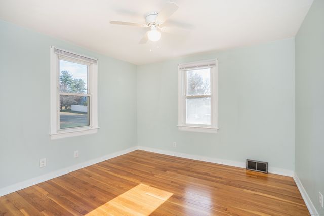 64 Kenlock Street, Newington, CT 06111