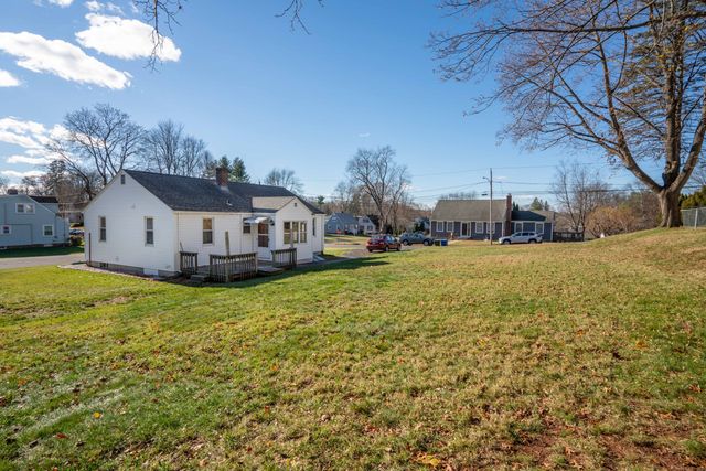 64 Kenlock Street, Newington, CT 06111