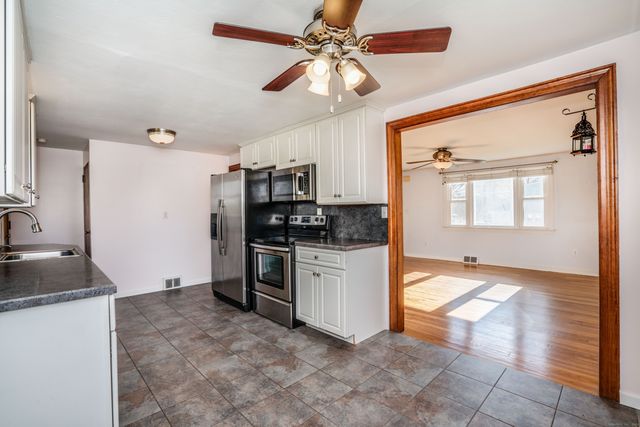 64 Kenlock Street, Newington, CT 06111