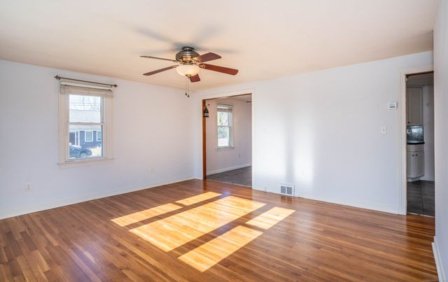 64 Kenlock Street, Newington, CT 06111