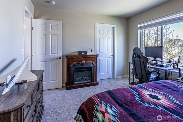 5020 200th Street Ct E, Spanaway, WA 98387