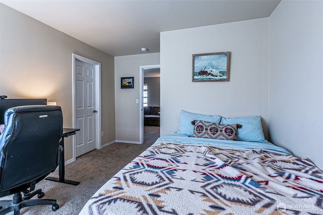 5020 200th Street Ct E, Spanaway, WA 98387