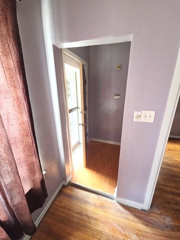 2118 W Garfield Boulevard 1, Chicago, IL 60609