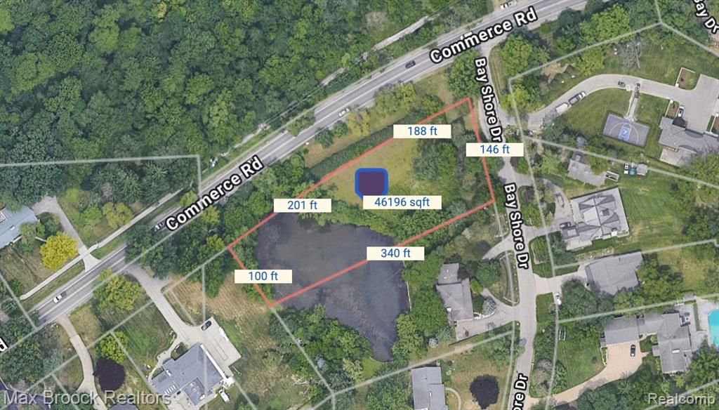 3012 Bay Shore Drive, Orchard Lake, MI 48324
