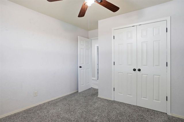 230 NE 46th St, Lawton, OK 73507